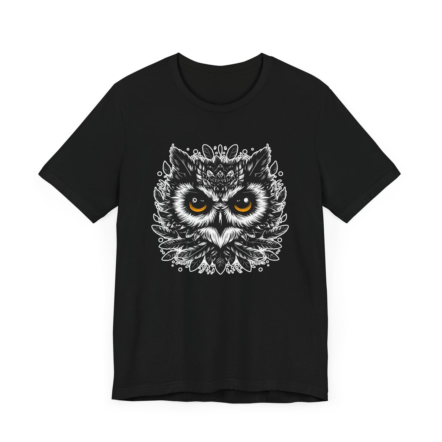 Intense Front-Facing Owl and piercing big yellow eyes Graphic T-Shirt