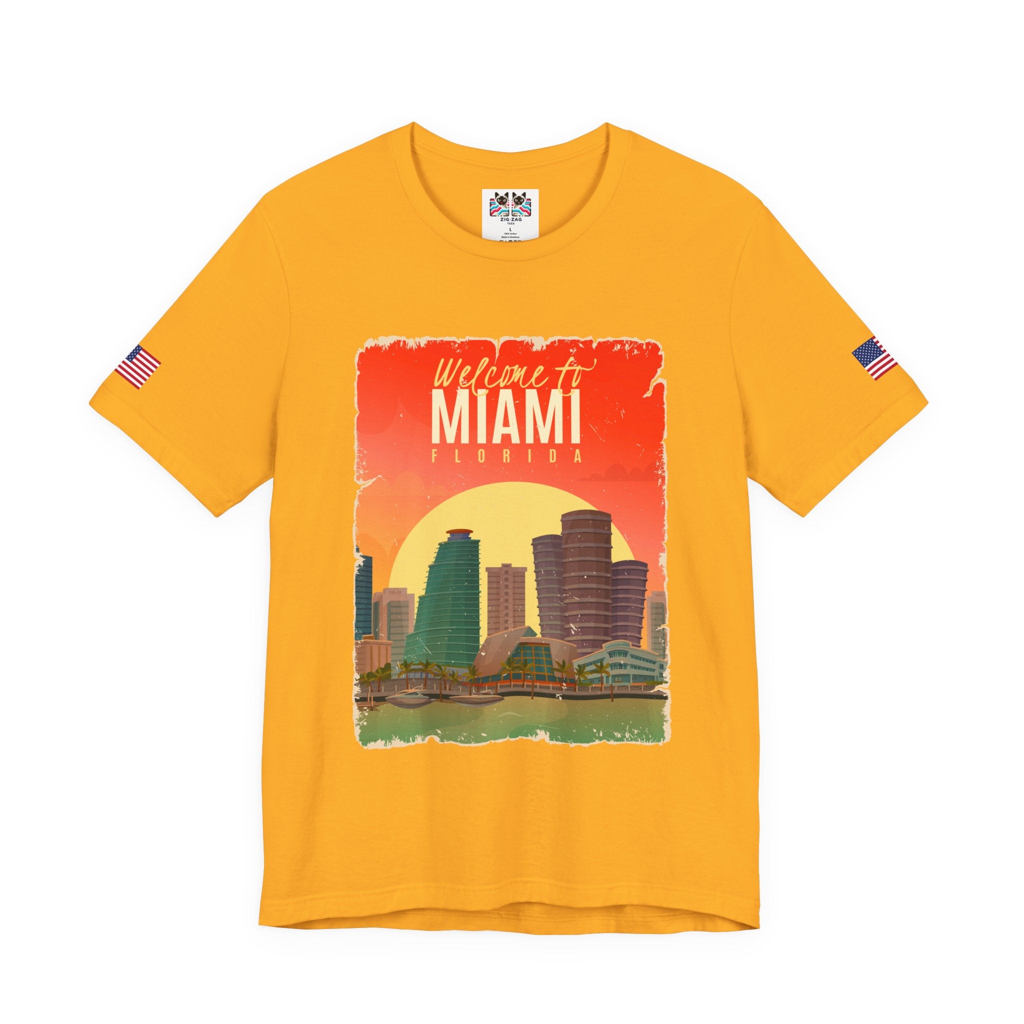 Welcome to Miami Florida T-Shirt – Vintage Retro Skyline Sunset Poster Graphic Tee