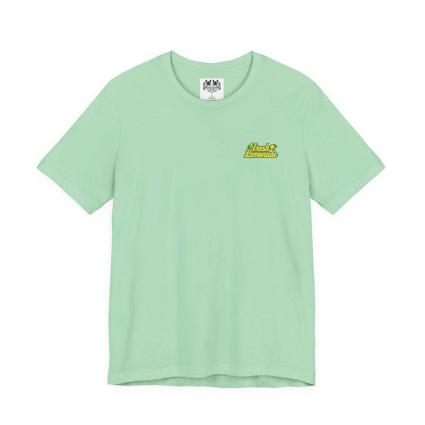 Fresh Lemonade T-Shirt – Refreshing Lemon Drink with Nutrients Graphic