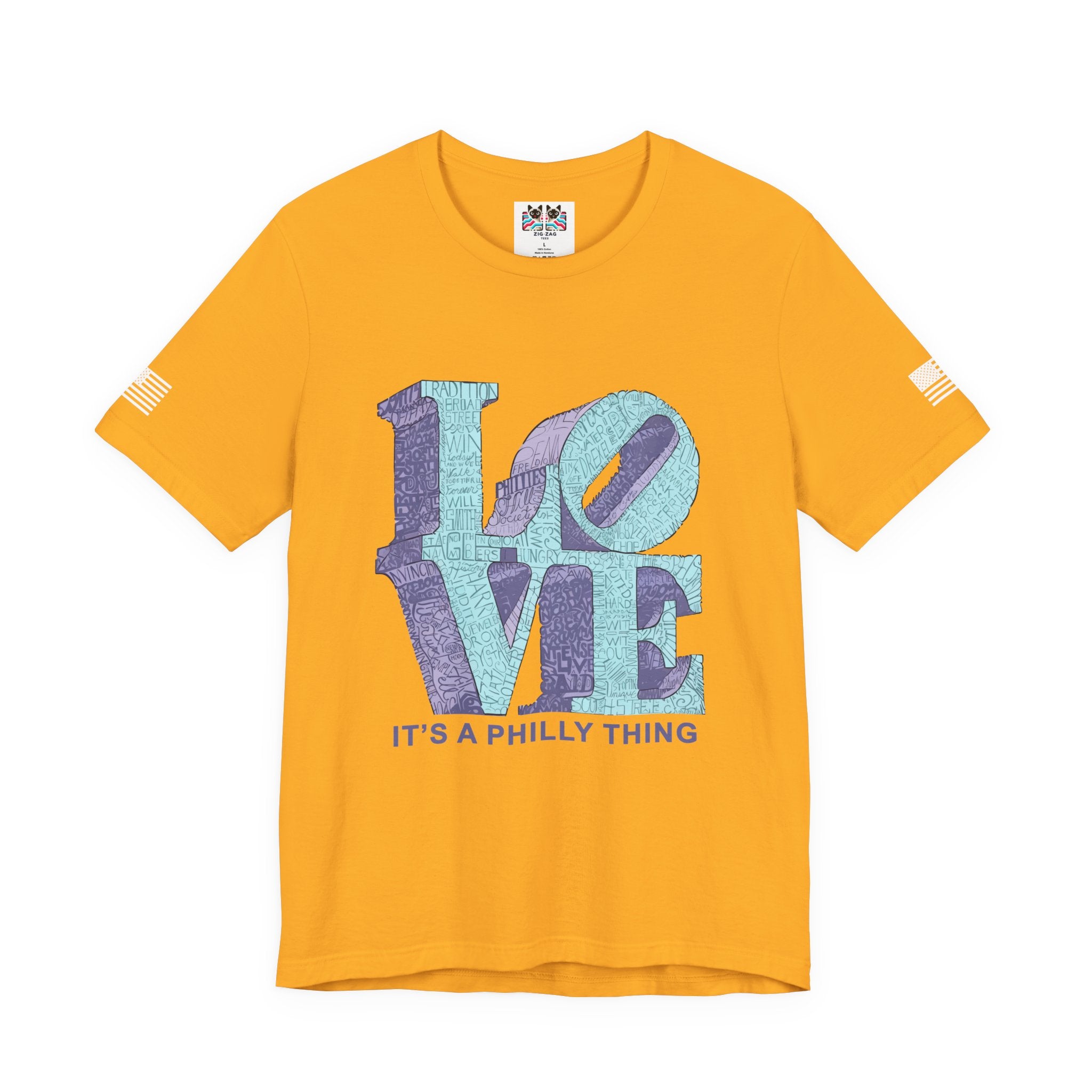 Love It's a Philly Thing T-Shirt – LOVE Sculpture Word Art Graphic Tee Philadelphia