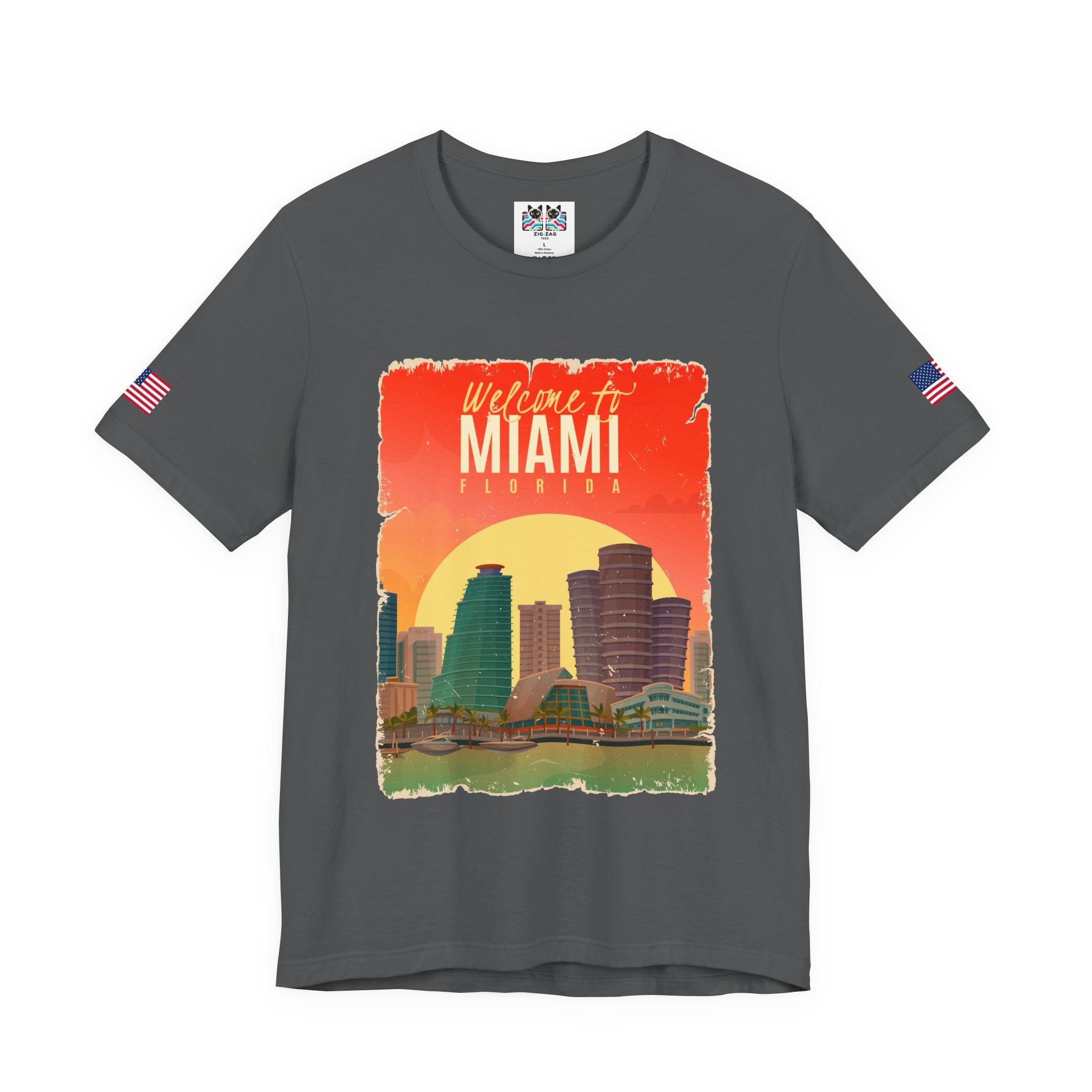 Welcome to Miami Florida T-Shirt – Vintage Retro Skyline Sunset Poster Graphic Tee
