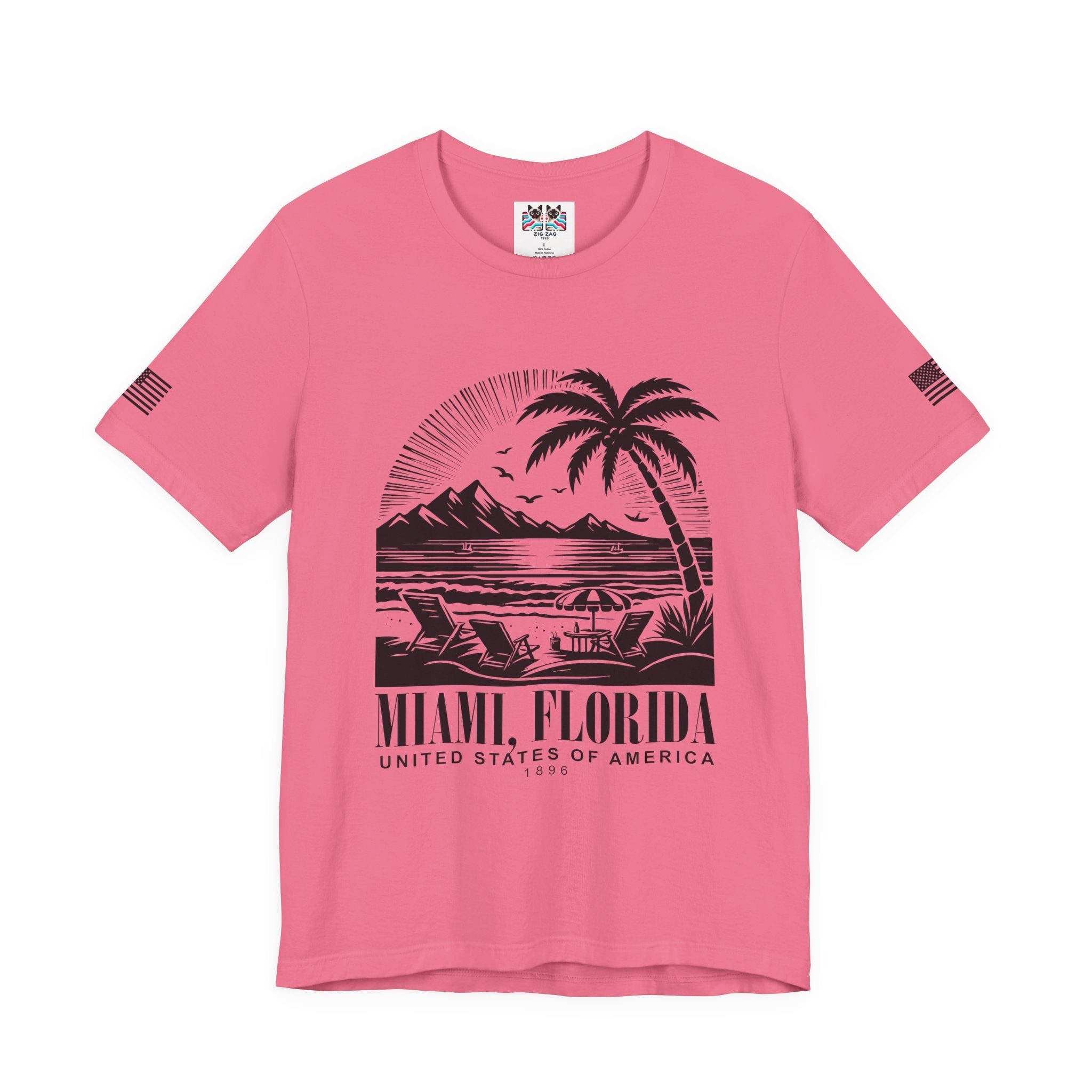 Miami Florida USA 1896 T-Shirt – Black Line Art Beach Chair Palm Tree Graphic Tee