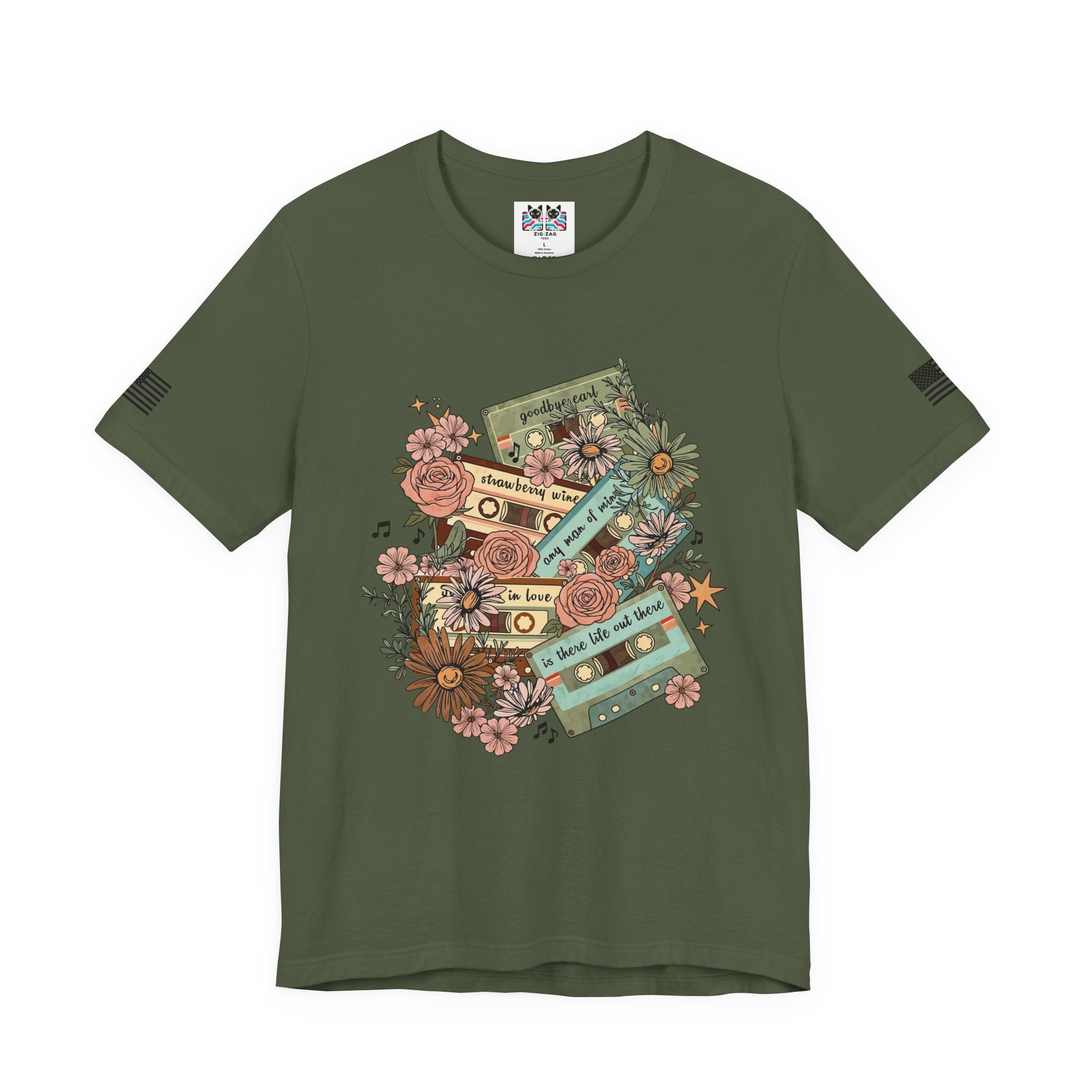 Country Music Cassette Tapes T-Shirt – Retro Floral Classic Country Songs Graphic Tee