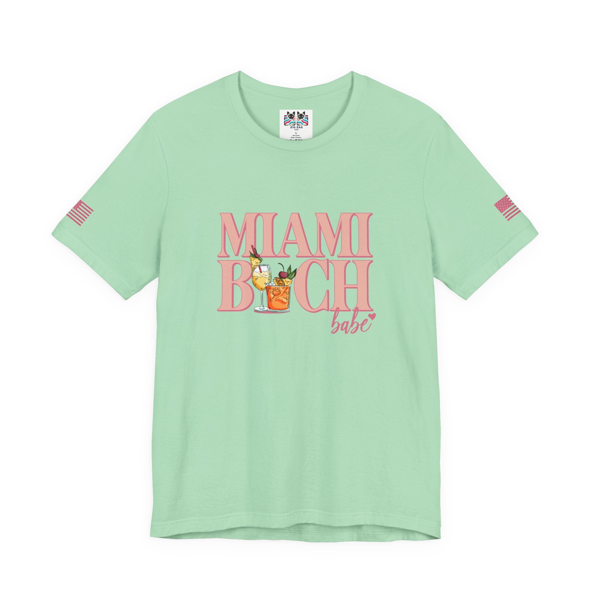 Miami Beach Babe T-Shirt – Tropical Cocktails Fun Girls Trip Florida Tee