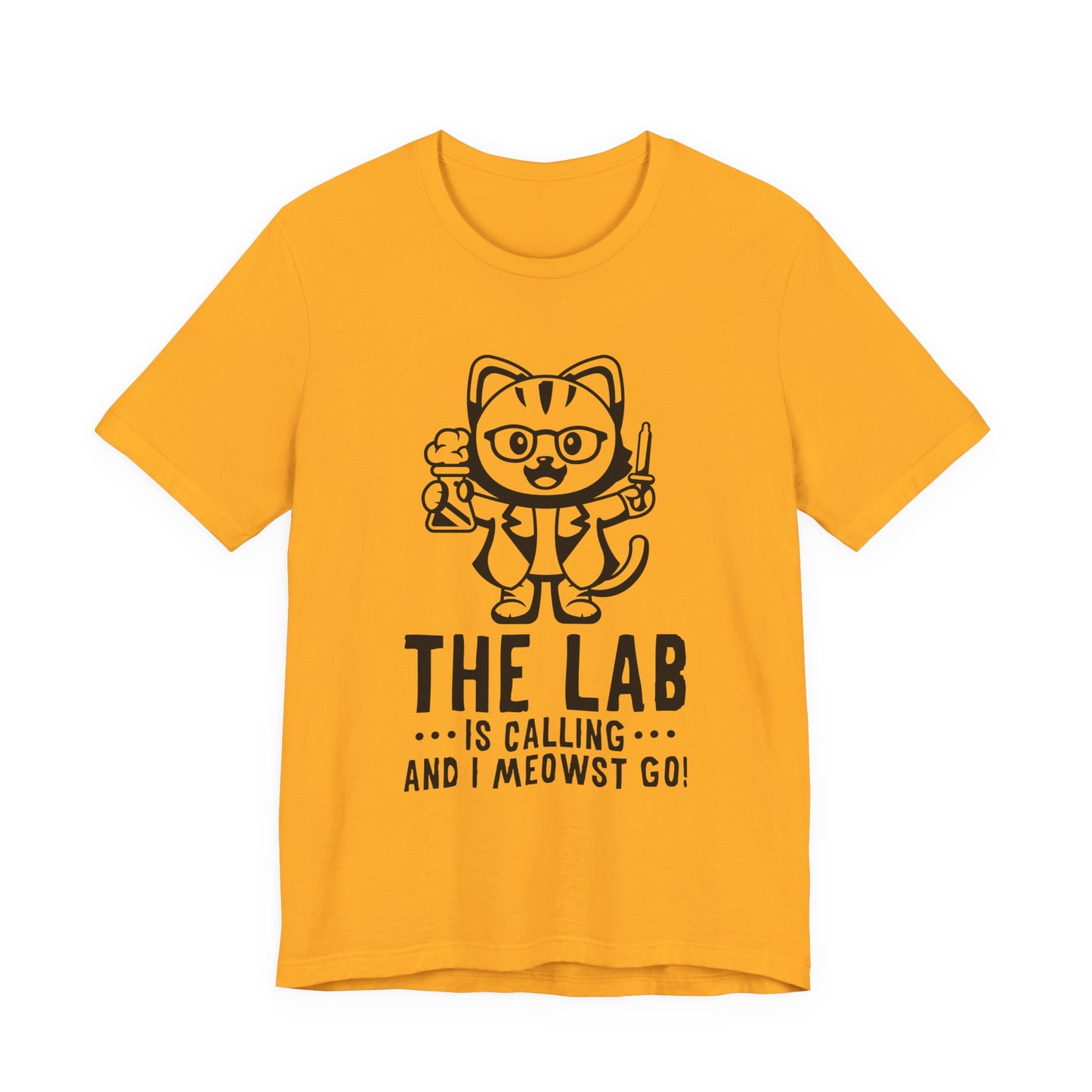 The Lab Is Calling and I Meowst GO Tshirt – Cute Scientist Cat in Lab Coat