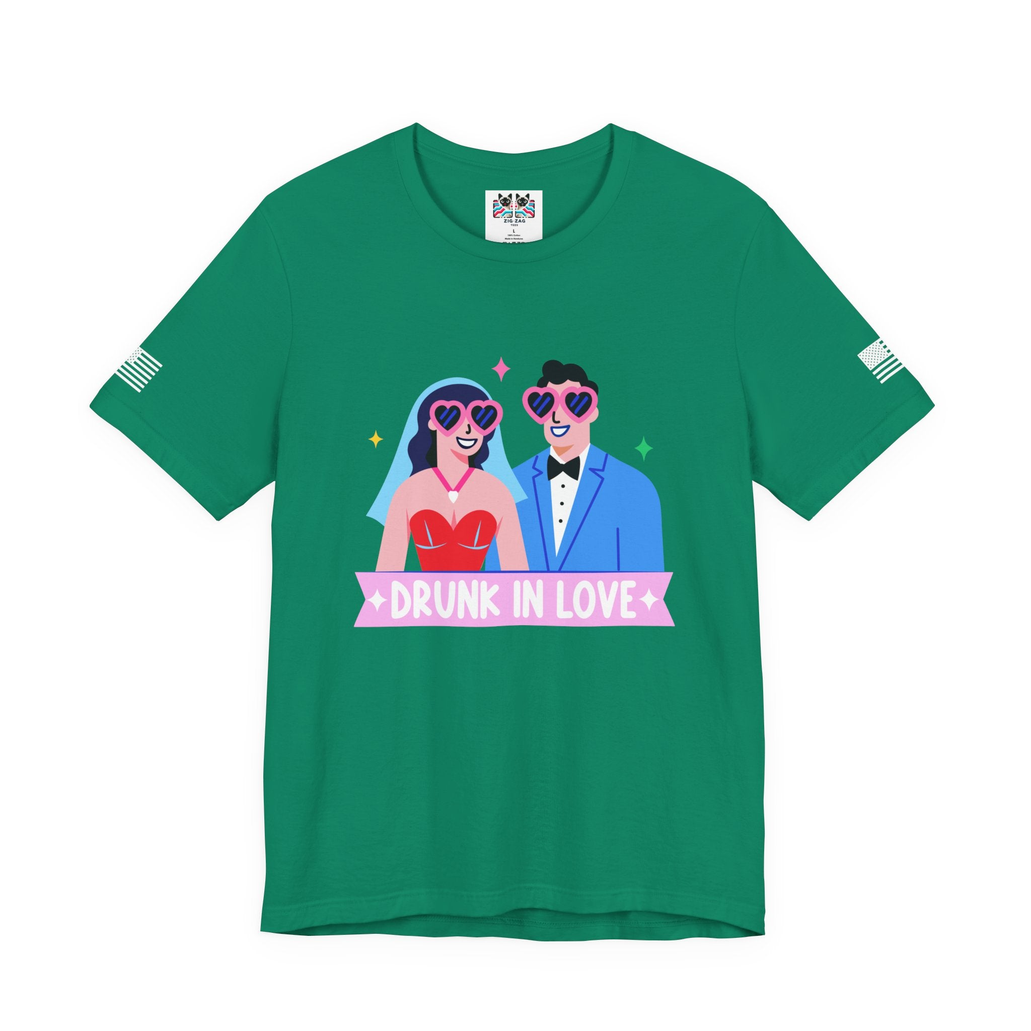 Drunk in Love Vegas Wedding T-Shirt – Funny Las Vegas Chapel Couple Tee