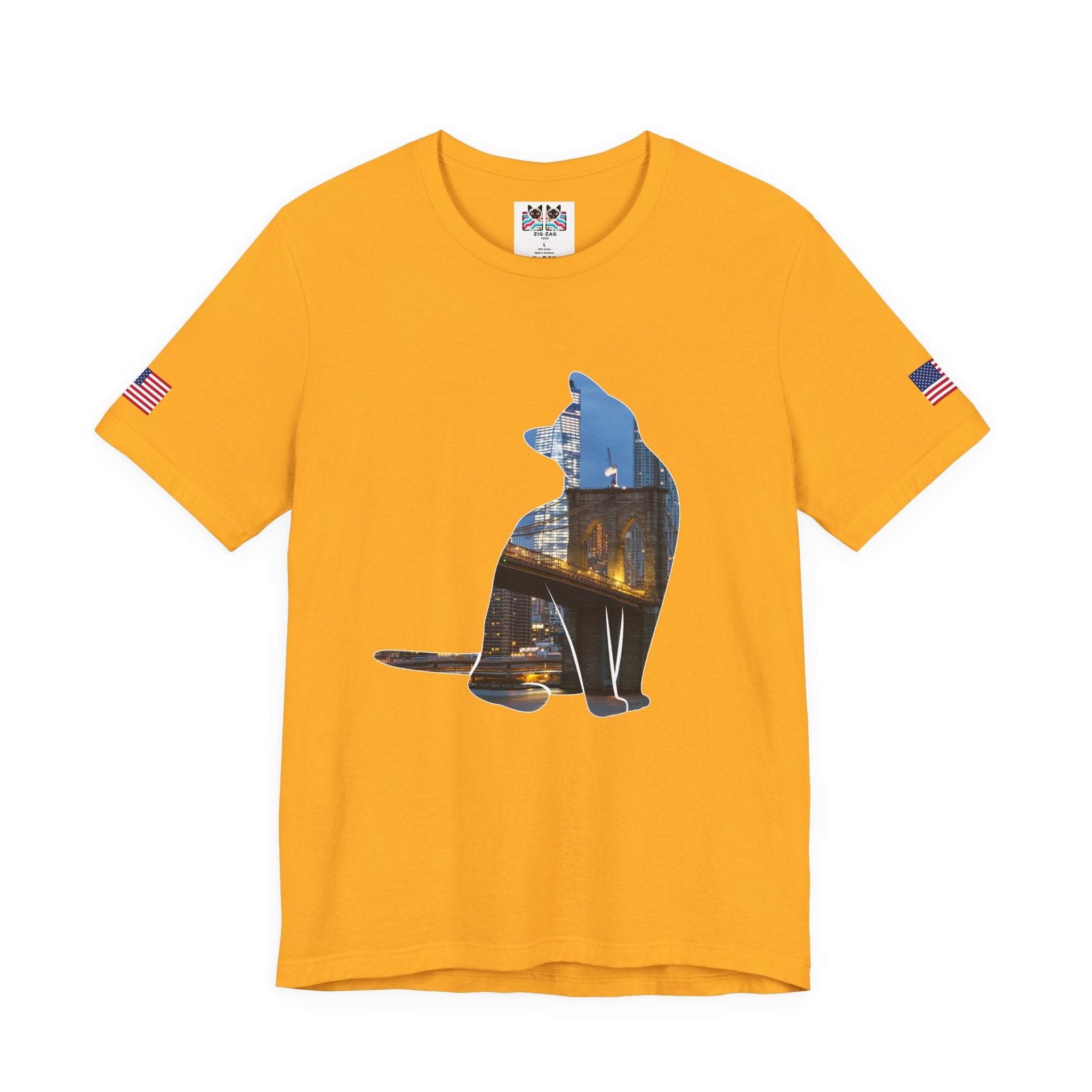 NYC Cat Silhouette T-Shirt - New York City Skyline in Cat Shape Brooklyn Bridge Design