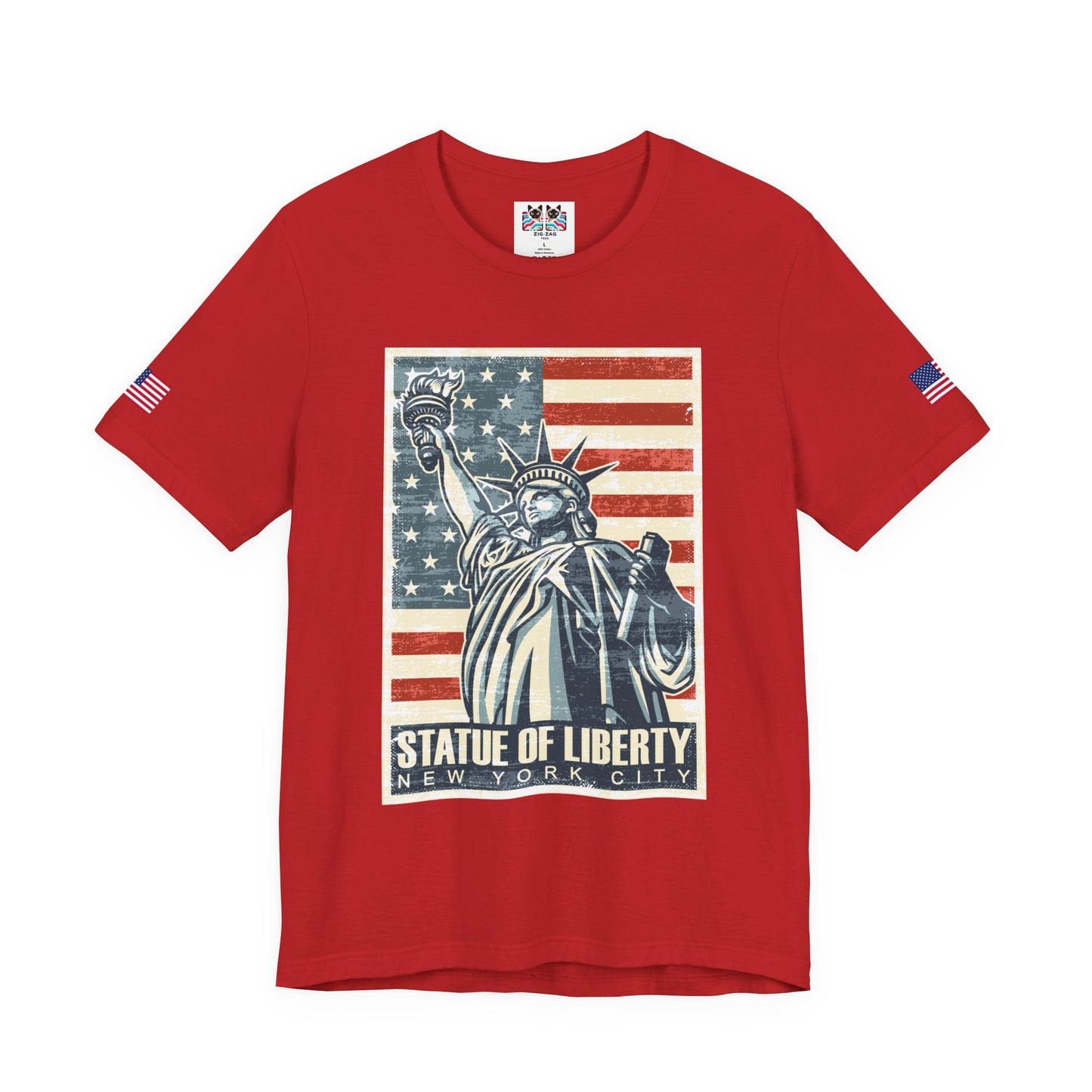 Statue of Liberty T-Shirt - Vintage NYC New York City American Flag Poster Design