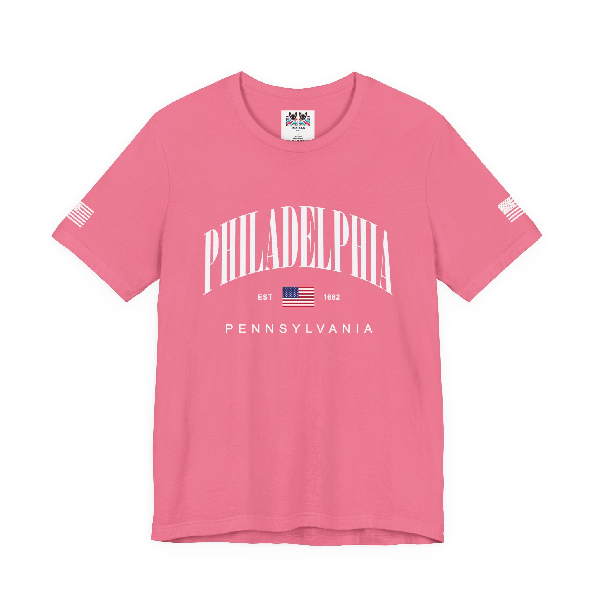 Philadelphia Pennsylvania EST 1682 T-Shirt – Arched American Flag Patriotic Typography Tee