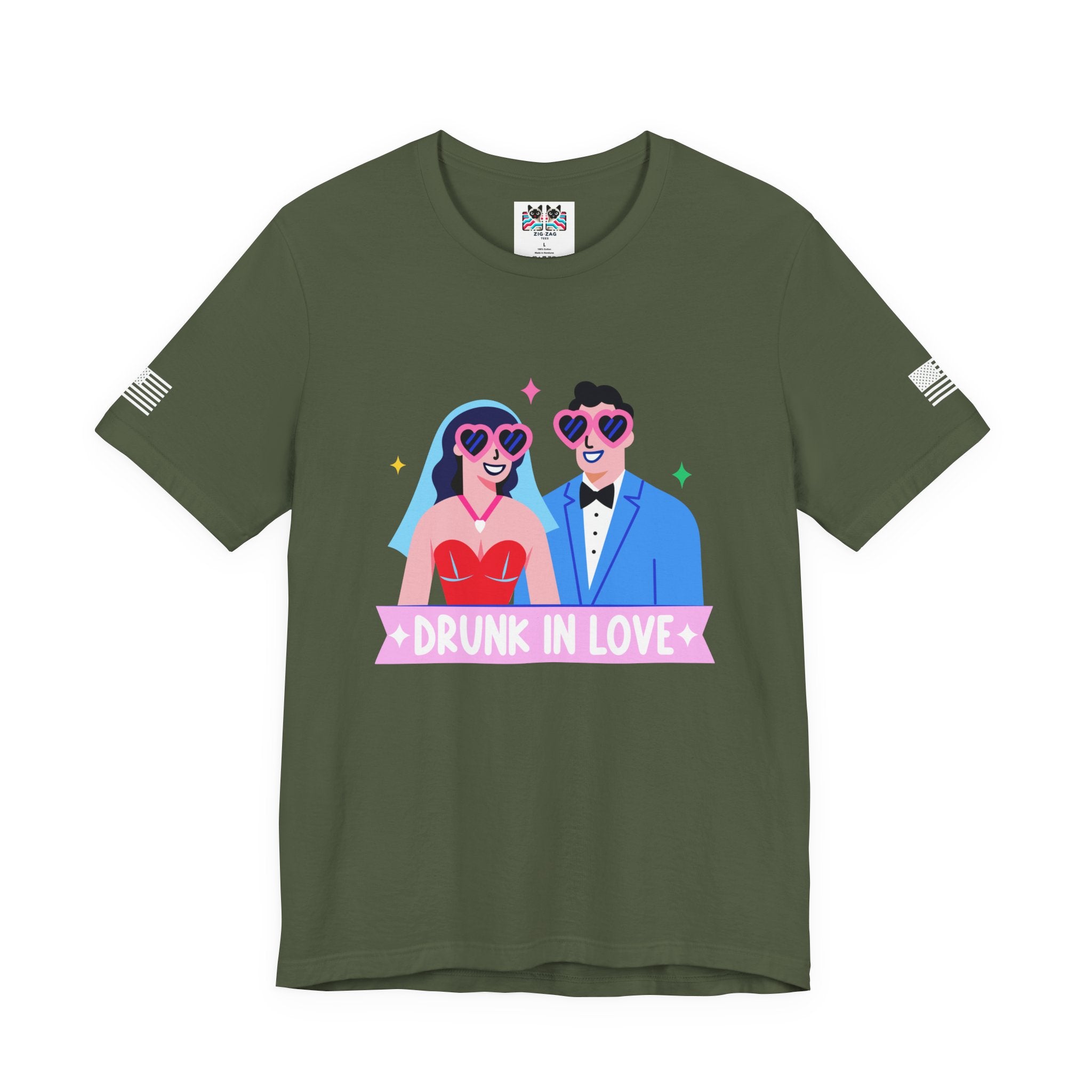 Drunk in Love Vegas Wedding T-Shirt – Funny Las Vegas Chapel Couple Tee