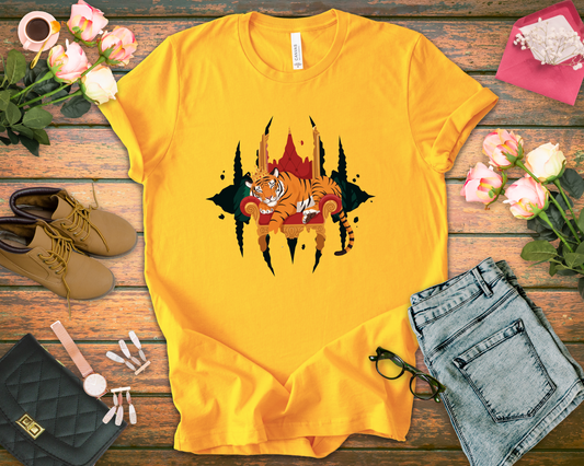 I’m Not Lazy I’m a Queen in Energy Saving Mode Tee, Tigress Attitude Shirt, Funny Feminine Quote Top, Self Love Mood Gift