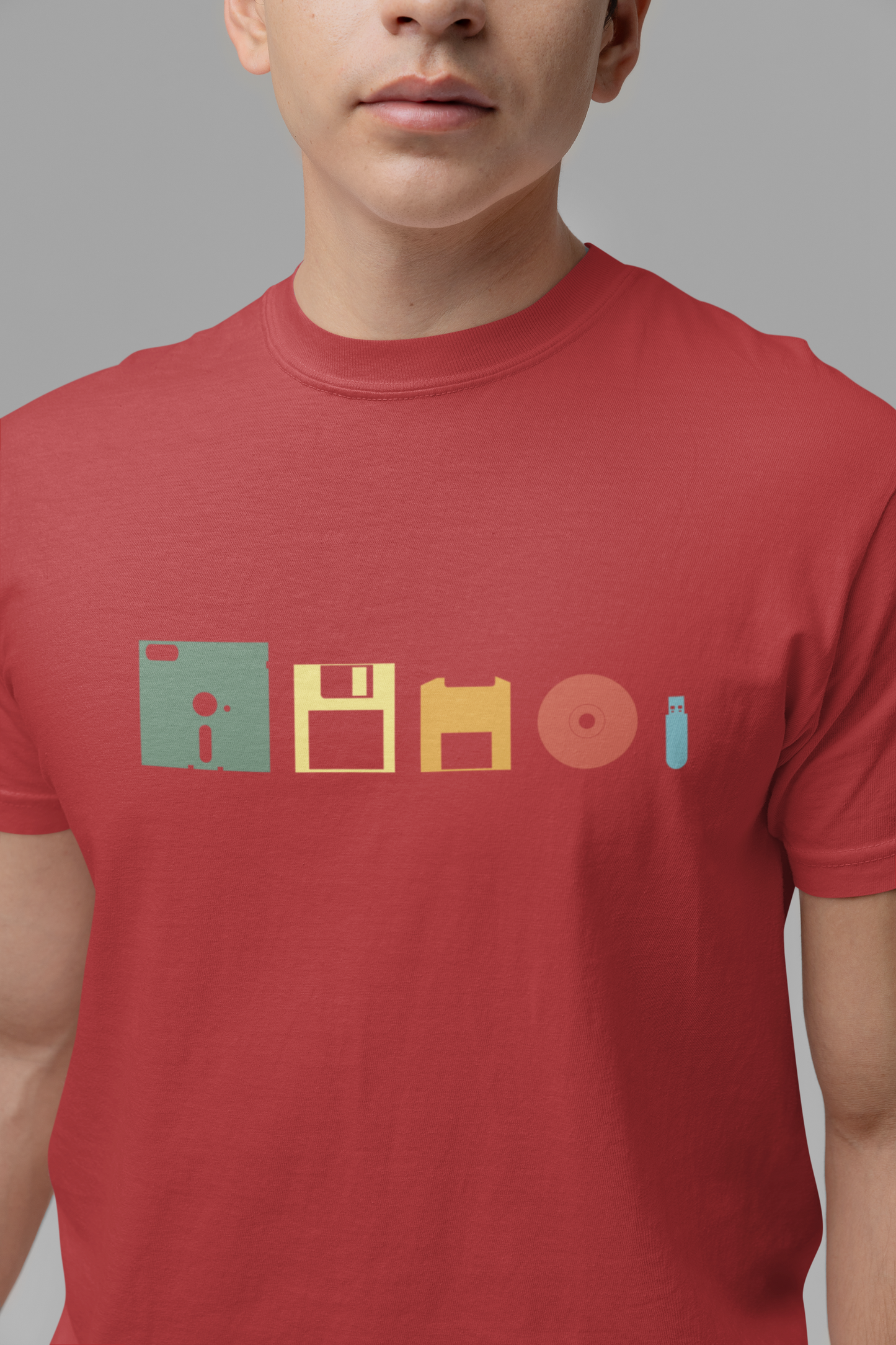 Data Storage Evolution Tshirt – Floppy Disk to CD to Thumb Drive