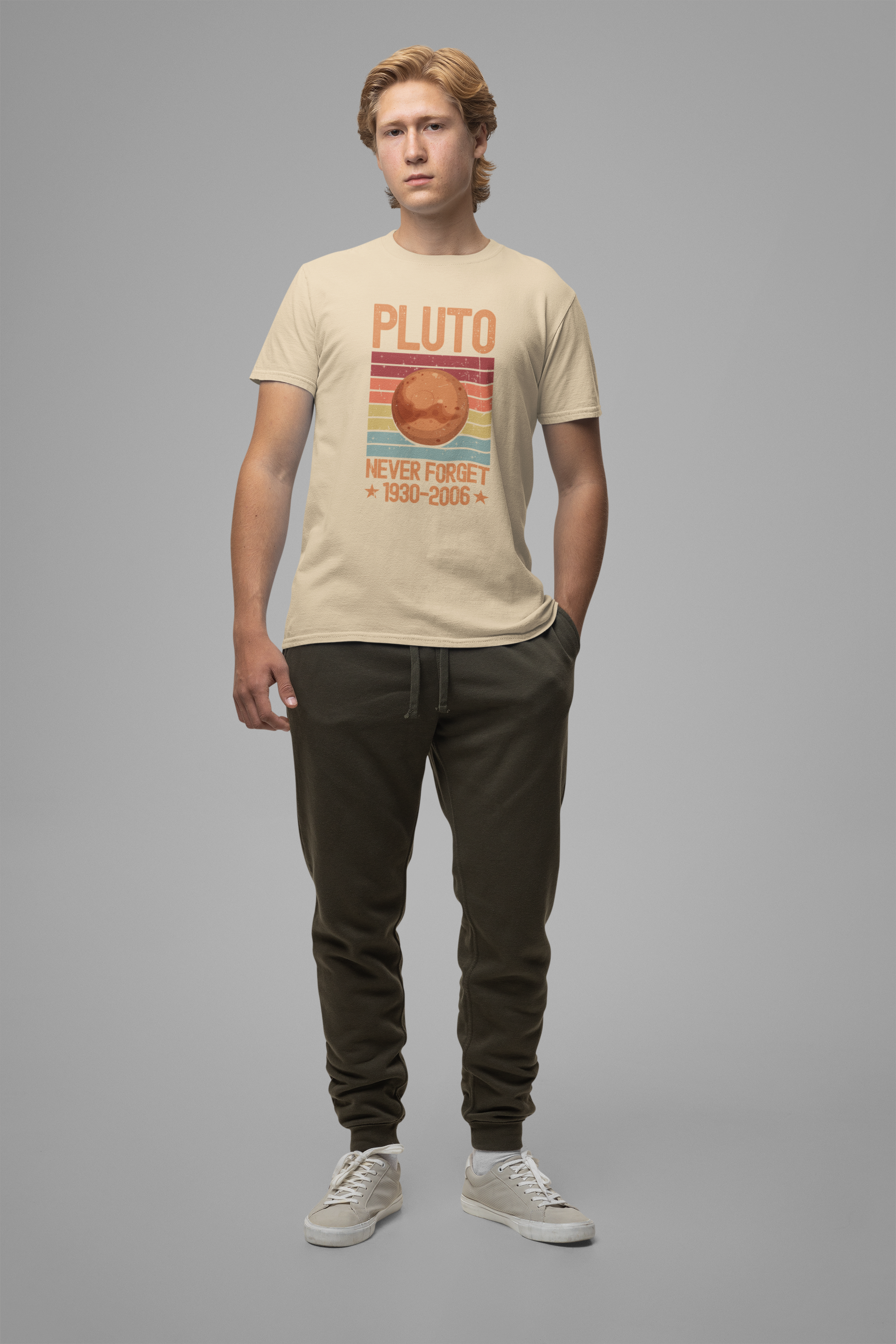 Pluto Never Forget 1930–2006 T-Shirt – Retro Space Science Planet Tee