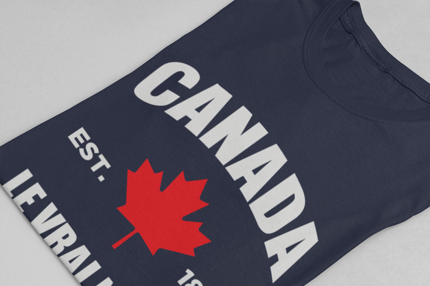 Canada Le Vrai Nord, Fort Et Libre Red Maple Heritage T-Shirt