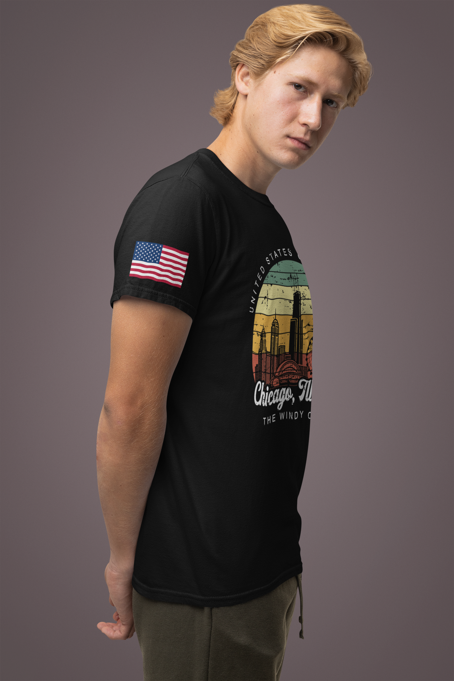 Chicago Illinois Retro Sunset T-Shirt - Vintage Skyline Ferris Wheel 70s Circle Design