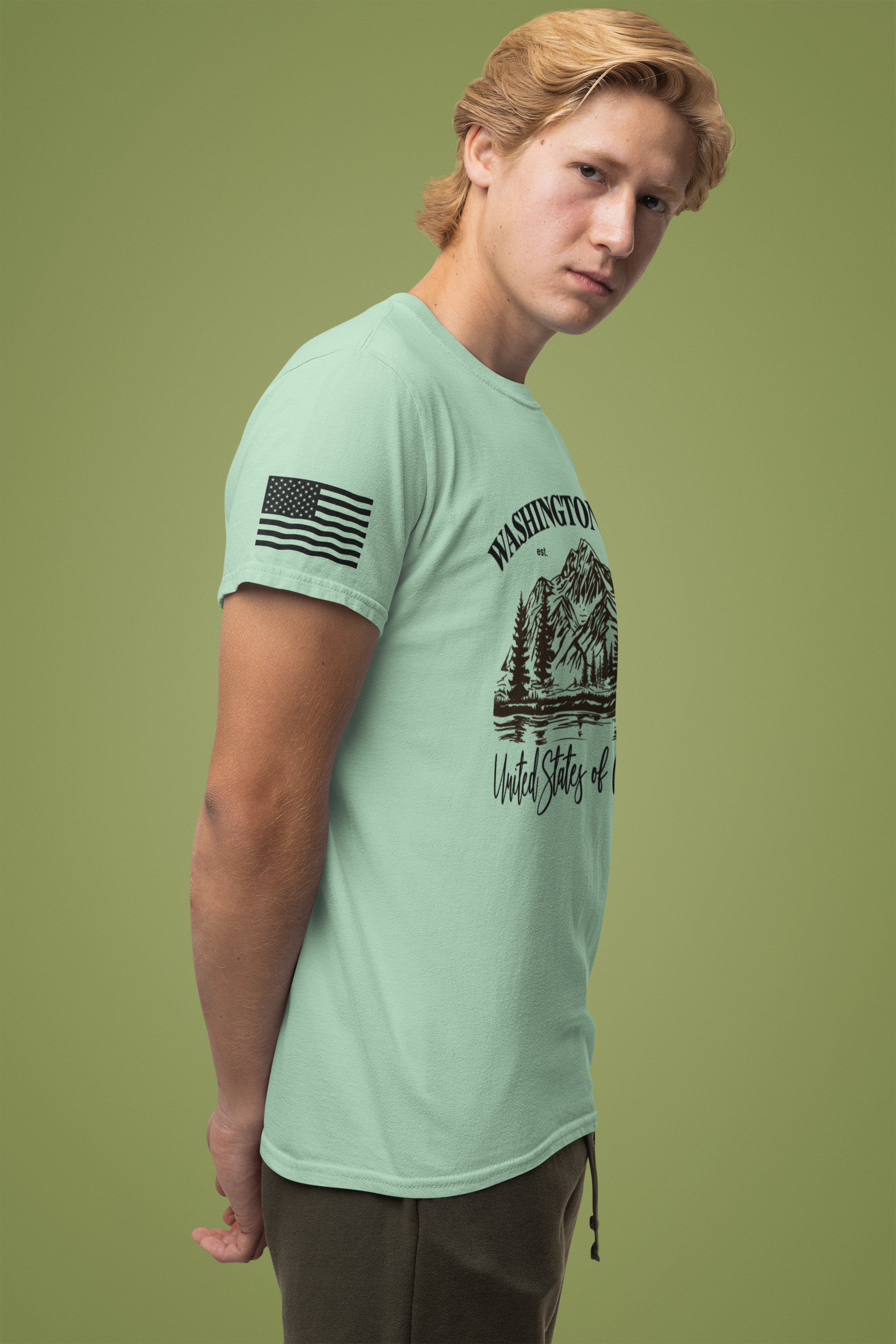 Leavenworth Washington State Bavarian Village Mountain Graphic T-Shirt | USA Souvenir Tee | Pacific Northwest Gift Shirt