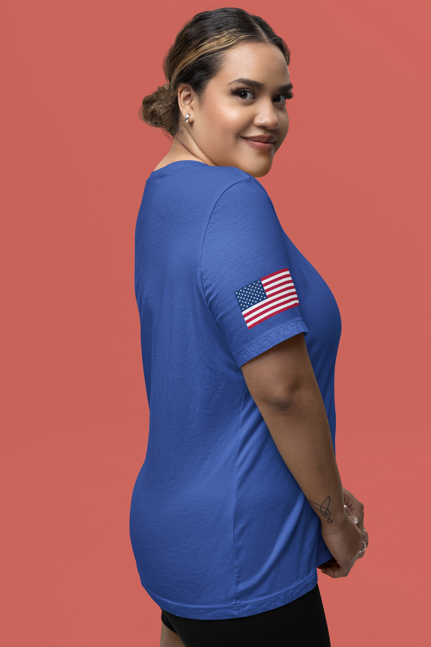 NYC Pets T-Shirt - Cat & Dog Silhouettes with New York City Skyline Brooklyn Bridge