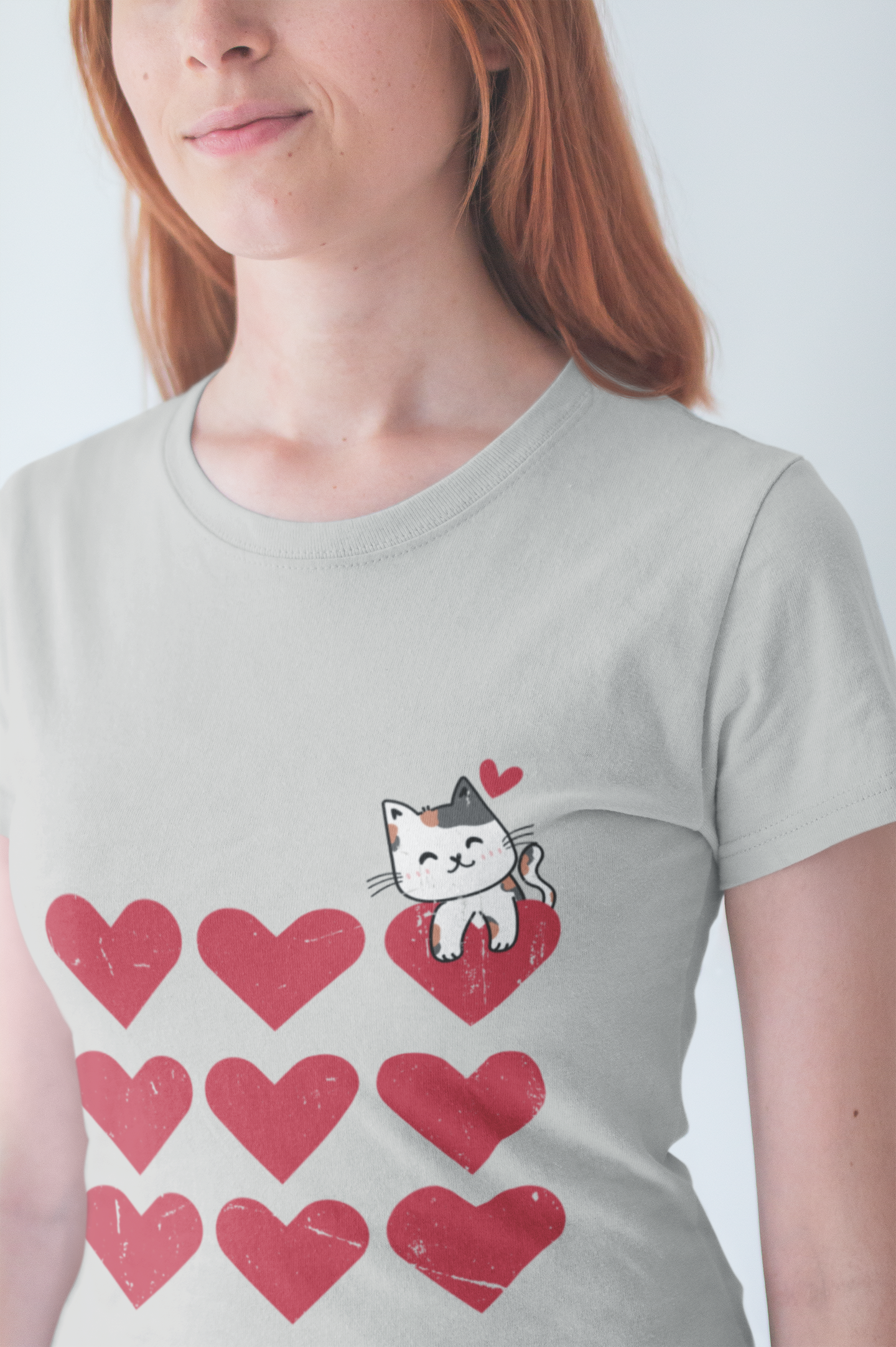 Cute Cat on Hearts T-Shirt – Adorable Kitty with Heart Thought Bubble Graphic Tee