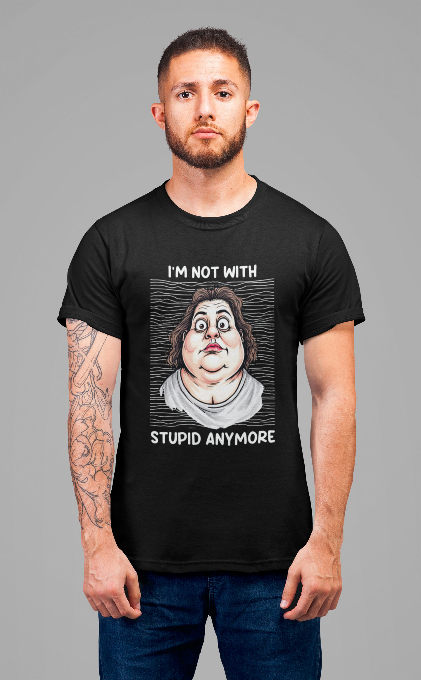 I'm Not With Stupid Anymore Tshirt – Women Simple Smiling Face Graphic